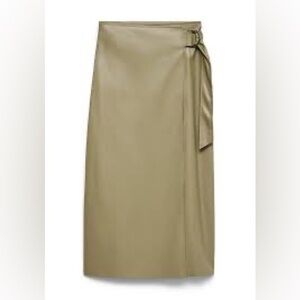 NEW 7 For All Mankind Olive Pencil Skirt